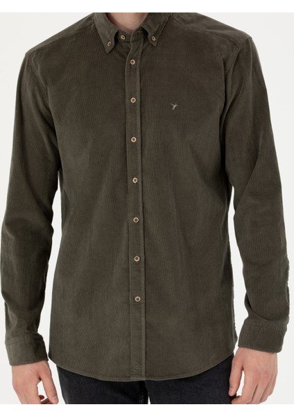 Erkek Haki Regular Fit Uzun Kollu Kadife Gömlek 50278523-VR027