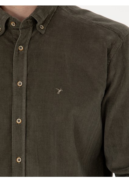 Erkek Haki Regular Fit Uzun Kollu Kadife Gömlek 50278523-VR027