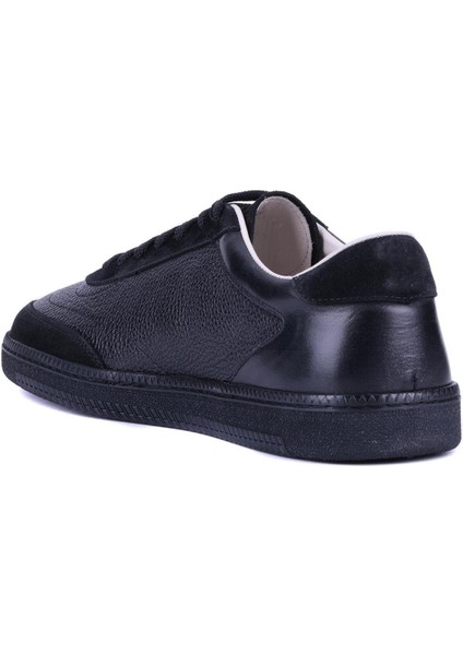 - Siyah Renk Hakiki Deri Bağcıklı Erkek Günlük Ayakkabı 666-1098 fırsatları