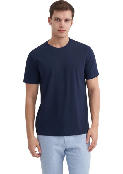 Erkek Slim Fit Bisiklet Yaka Pamuklu Düz Tişört 4623 modelleri