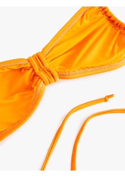 Boyundan Bağlama Detaylı Büzgülü Straplez Bikini Üstü fiyatları
