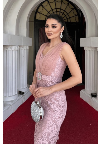 Dantel Kumaş Tül Detaylı Kalem Elbise - Pudra fırsatları