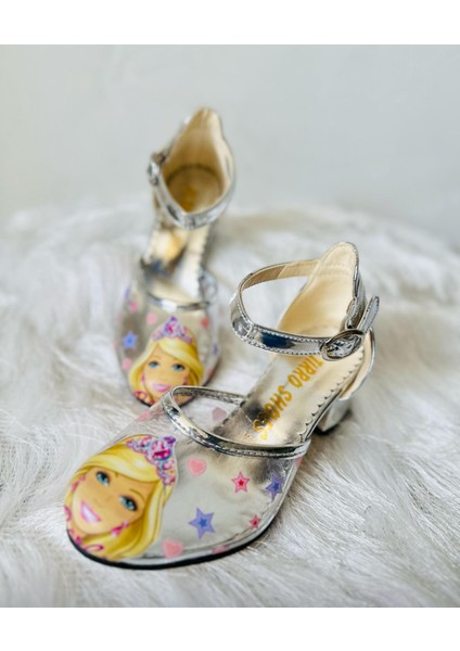 Barbie Baskılı Şeffaf Topuklu Ayakkabı