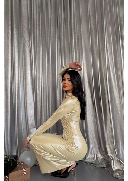 Parlak Kumaş Drape Detaylı Uzun Elbise - Sarı
