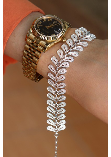 Uçan Kanat Model 925 Ayar Gümüş Telkari Kadın Bileklik 201024174