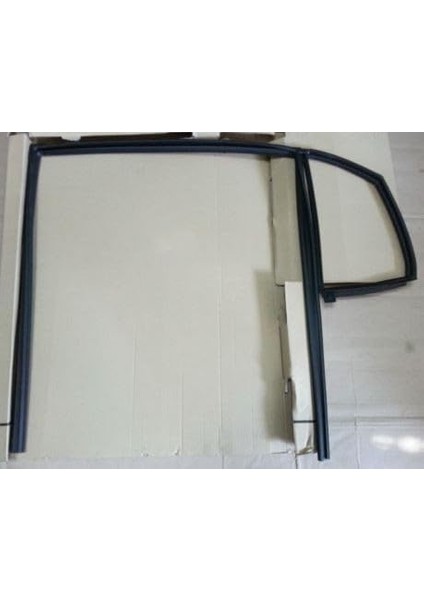 Mobıs Kia Rio Sağ Arka Kelebek Cam Fitili 2006-2011 83541-1G000