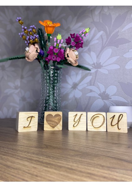 Kalp Şeklinde I Love You Lazer Yazım Dekoratif Ahşap Küp 5 Parça