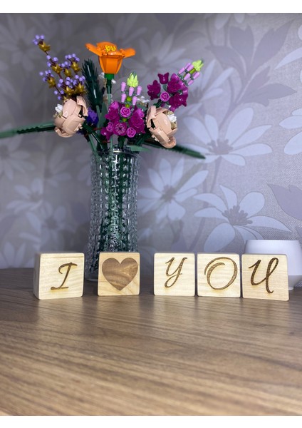 Kalp Şeklinde I Love You Lazer Yazım Dekoratif Ahşap Küp 5 Parça fiyatları