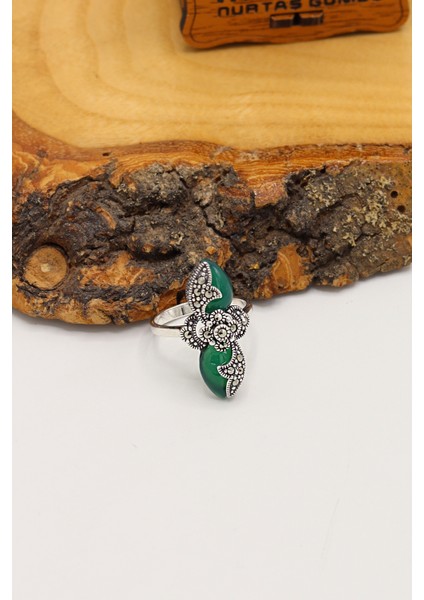 Zümrüt Taşlı Çiçek Model 925 Ayar Gümüş Markazit Kadın Yüzük 201024228 modelleri