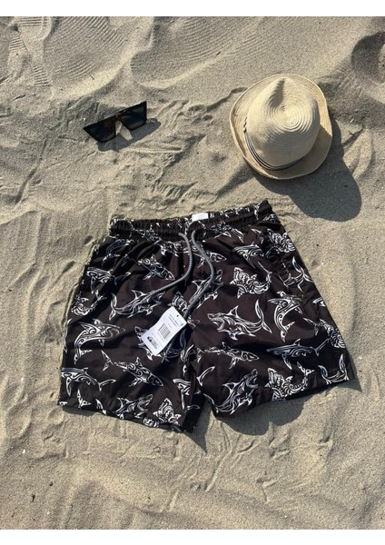 Erkek Siyah Köpek Balığı Desenli Deniz Şortu