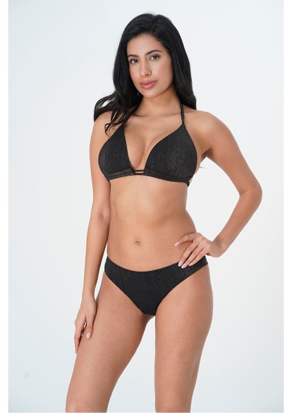 2025 Kreasyonu Siyah Düz Üçgen Kaplı Bikini Takımı