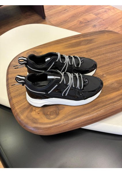 1100 Siyah Rugan Hakiki Deri Erkek Sneakers