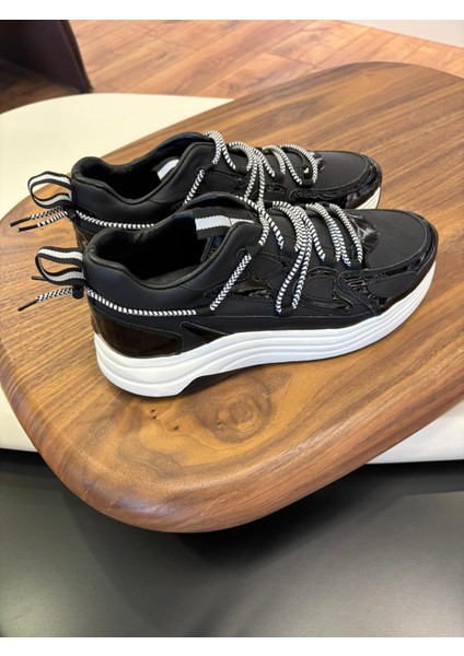 1100 Siyah Rugan Hakiki Deri Erkek Sneakers fiyatları