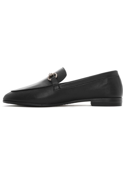 Kadın Siyah Tokalı Deri Loafer 25SFD351618