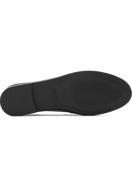 Kadın Siyah Tokalı Deri Loafer 25SFD351618