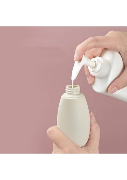Seyahatlerde Kullanılabilecek Banyo Ürünleri Için Organizer