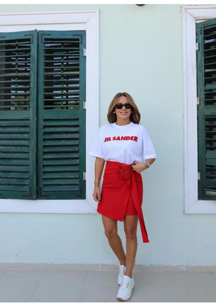 Kırmızı Üçlü Gül Broş Detay Parçalı Etek fiyatları