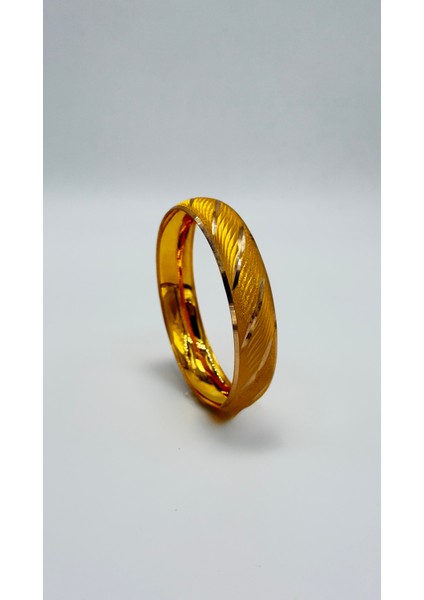 8 Ayar Altın Bilezik Şarnel