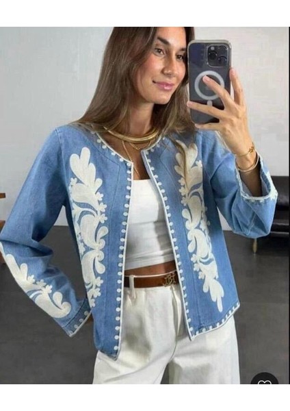 , etnik desen mavi beyaz renkli ceket