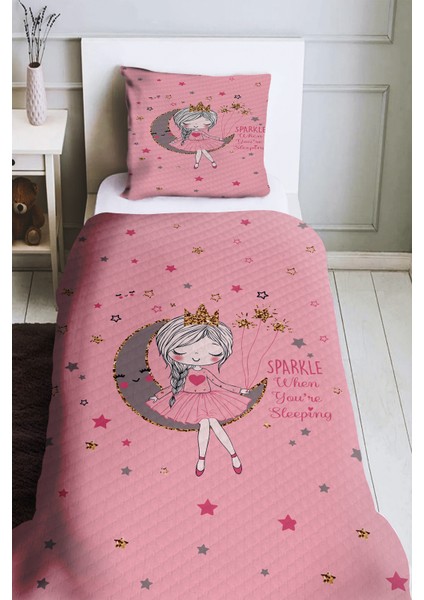 Pembe Ayda Kız Desenli Tek Kişilik Çocuk Pike Takımı