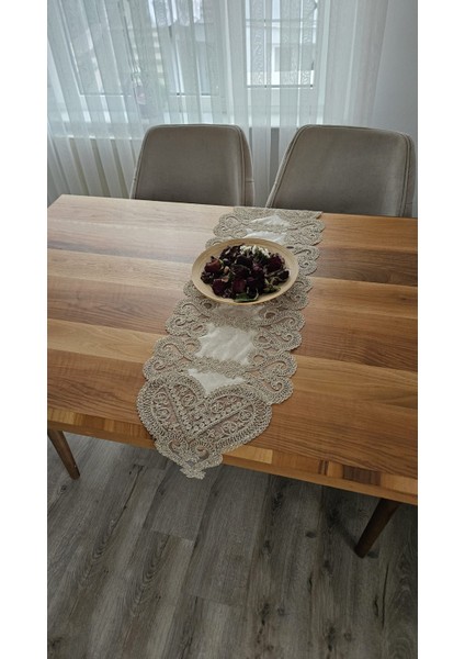Fransız Dantelli Lüks Kadife Runner