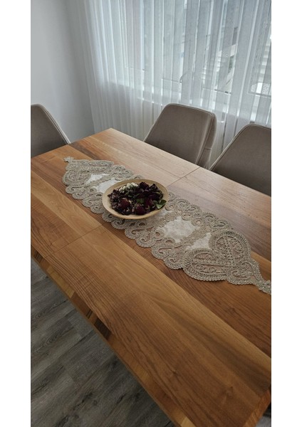 Fransız Dantelli Lüks Kadife Runner