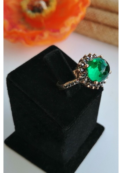 Yeşil Taşlı Çiçek Yüzük fiyatları