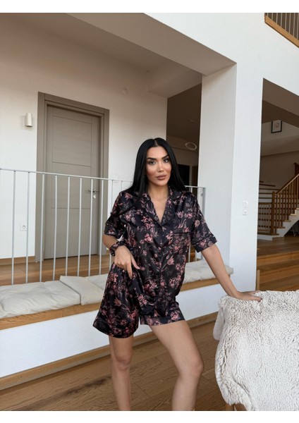 Çiçek Desen Pijama Takımı fiyatları