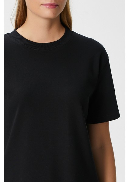 Kadın Rise Dekoratif Yaka Tok Doku %100 Pamuk Siyah T-Shirt