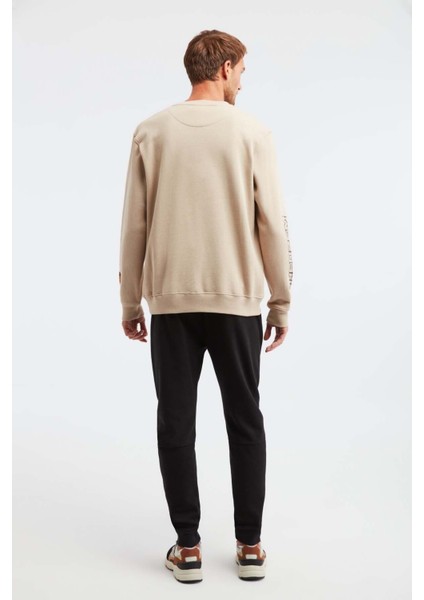 Mıdtown Erkek Çok Pozisyonlu Baskılı Büyük Süs Etiketli Içi Polarlı Bej Sweatshirt