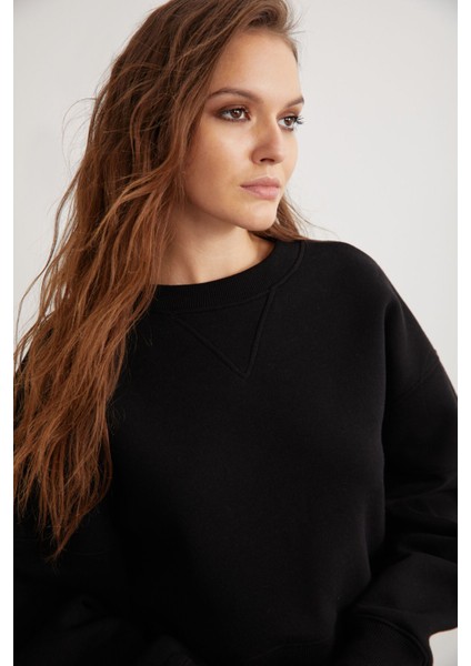 Nerea Bisiklet Yaka Şardonlu Bisiklet Yaka Siyah Siyah Sweatshirt indirimleri