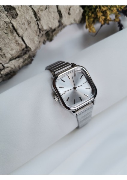 Elegant Kare Kasa 316 L Çelik Kadın Saati fiyatları