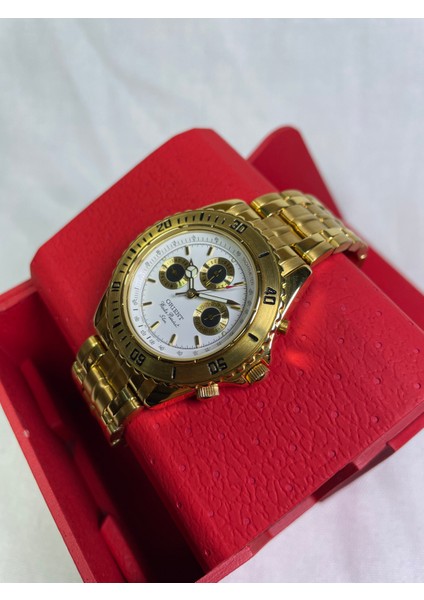 BS9020251133A Retro Model Yuvarlak Çelik Kasa Full Sarı Kaplamalı Üç Fonksiyonlu Takvimsiz Kronometreli Beyaz Kadranlı Lüks Erkek Kol Saati