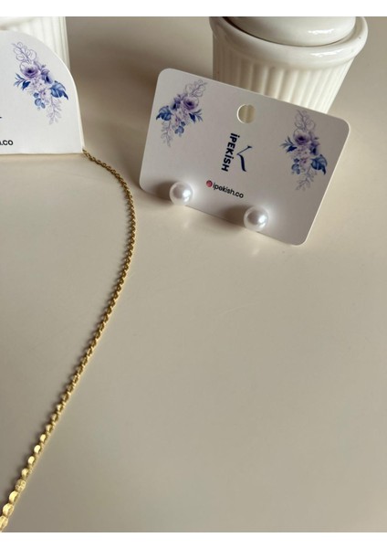 Inci Boncuklu Kelebek Figürlü Kolye & Inci Küpe Seti – Gold Renk Paslanmaz Çelik fırsatları