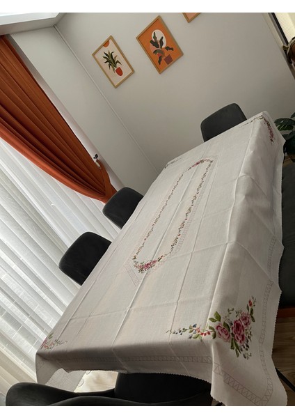 Kanaviçe Desenli Taş Renk Masa Örtüsü 160X220 cm