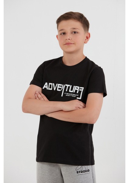 %100 Pamuk Adventure Yazı Baskılı Erkek Çocuk Tişört