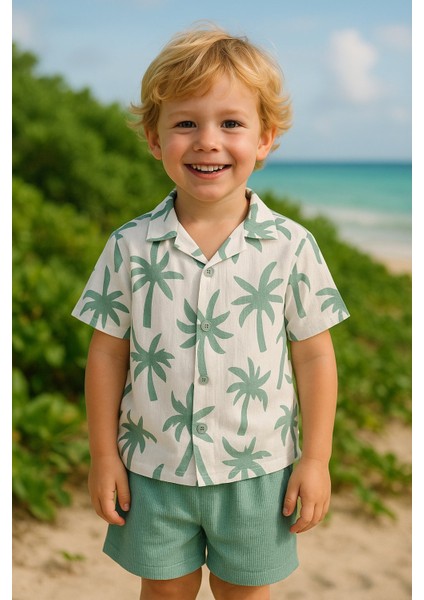 Çocuklar Için Yazlık Takım: Palmiye Desenli Gömlek ve Şort I Tatilde Şıklık I Bürümcük Kumaş I indirimleri
