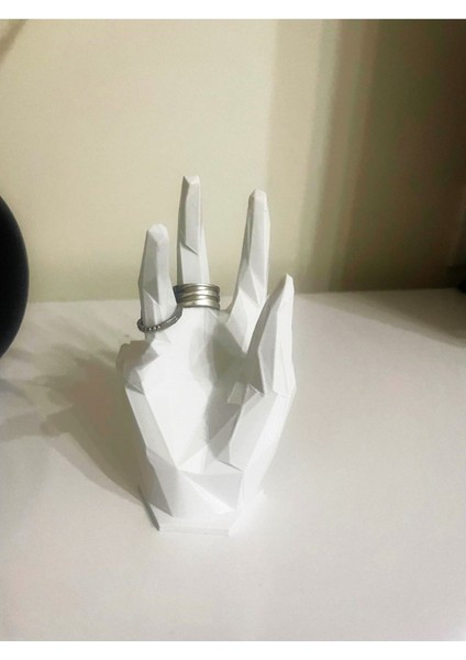 Minimalist Low-Poly El Figürü ve Yüzük Standı fiyatları