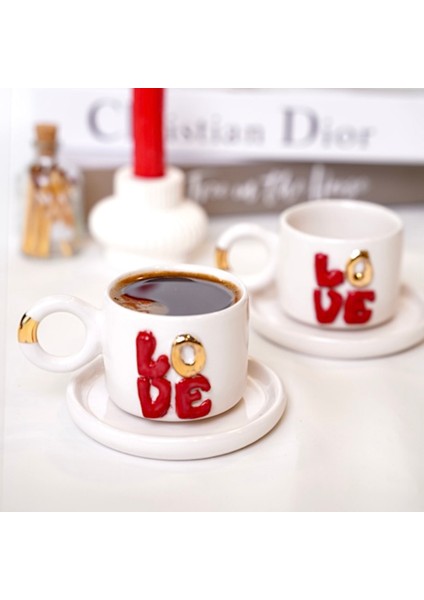 El Yapımı 24K Altın Süslemeli Aşk Temalı Seramik 2'li Double Türk Kahvesi Fincan Seti