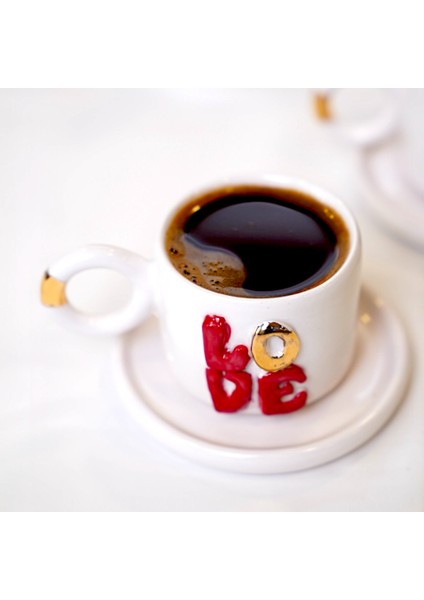 El Yapımı 24K Altın Süslemeli Aşk Temalı Seramik 2'li Double Türk Kahvesi Fincan Seti