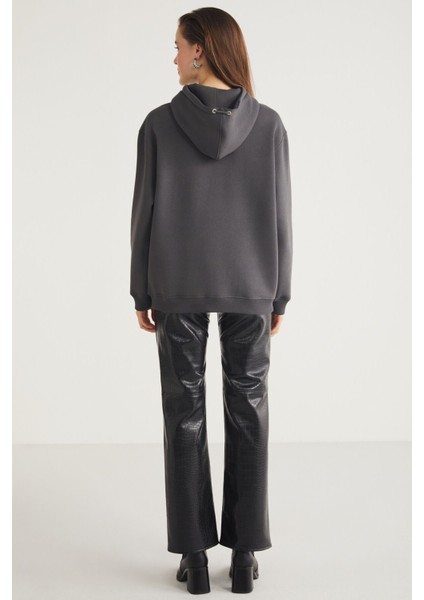 Shara Kadın Kapüşonlu Taş Işlemeli Antrasit Sweatshirt