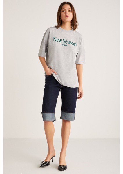 Nephele Kadın Önü Yazılı Grimelanj T-Shirt fiyatları