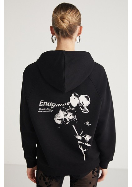 Ana Kadın Kapüşonlu Pamuk 3 Iplik Arka Baskılı Siyah Sweatshirt