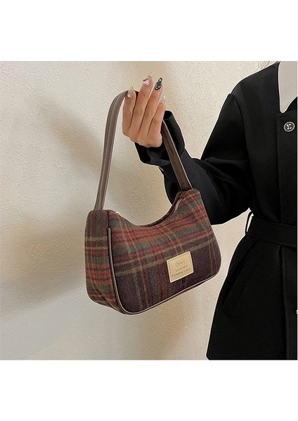 Kareli Kontrast Koltuk Altı Baget Çanta (Yurt Dışından) modelleri