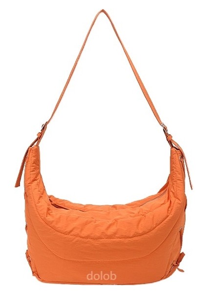 Qinbao Ins Koltuk Altı Çantası Kadın Büyük Kapasiteli 2023 Sonbahar ve Kış Yeni Moda Niş Rahat Işe Gidiş-Geliş Taşınabilir Omuz Çantası (Yurt Dışından)