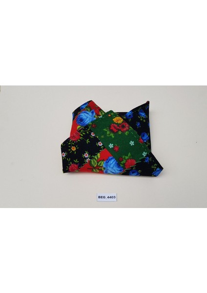 Elite Ekmeklik-Ekmek Örtüsü-Mavi Köşe Güllü Kırkyama Pamuklu Divitin 47 x 47 cm BEG_4403 1 Adet