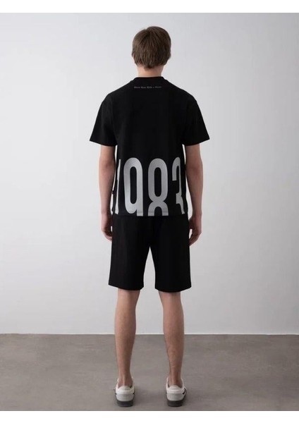 Erkek Çocuk 1983 Yazılı Pamuklu Oversize T-Shirt Şortlu Takım fiyatları