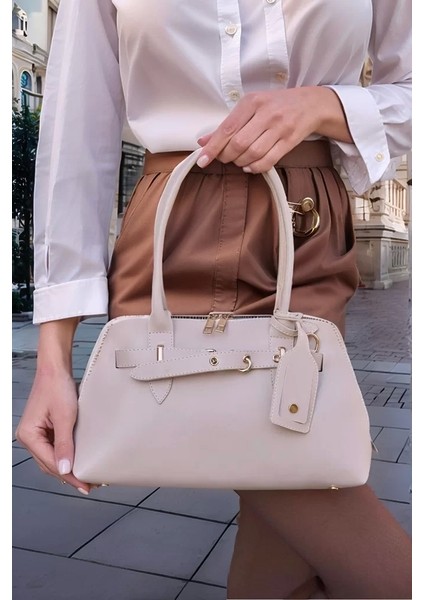 Kadın El ve Omuz Çantası Retro Tasarım Vegan Deri Altın Detaylar Günlük Kullanım Modern Stil fiyatları