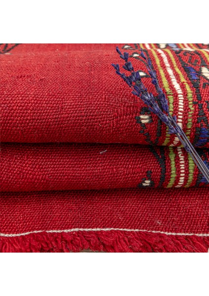Birgos Anahtar Motifli Yün Kilim 164X225 cm modelleri
