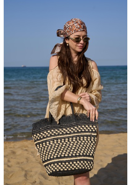 Oversize Dama Desenli Hasır Çanta Siyah